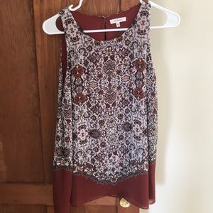 Sleeveless blouse